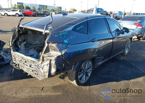 2019 Honda Clarity Plug-In Hybrid from USA, damaged, VIN JHMZC5F15KC001298